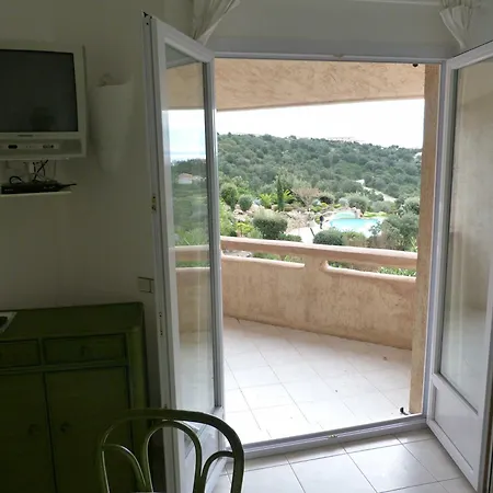 Lägenhetshotell Liccia Di Furu