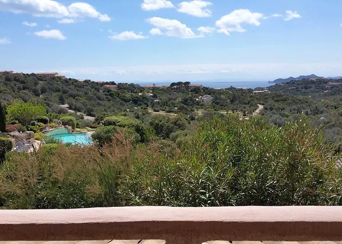 Liccia Di Furu Aparthotel 4*